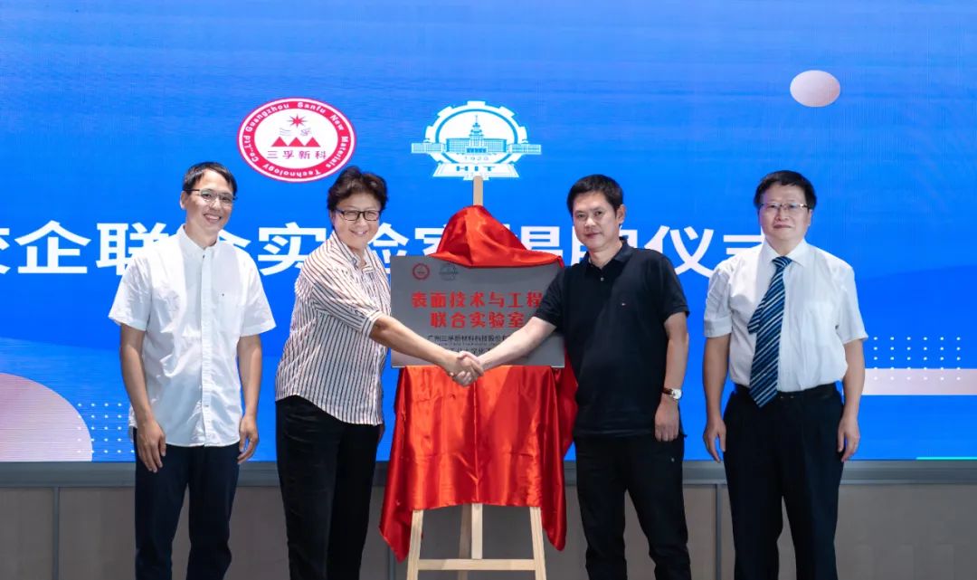 ˫���α�Ϊ��ϳ����ҽ���